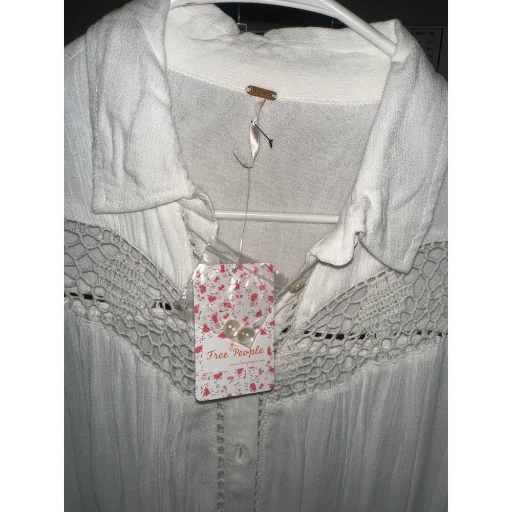 Free People Katie Bird Crochet Inset Button down top - Picture 6 of 11